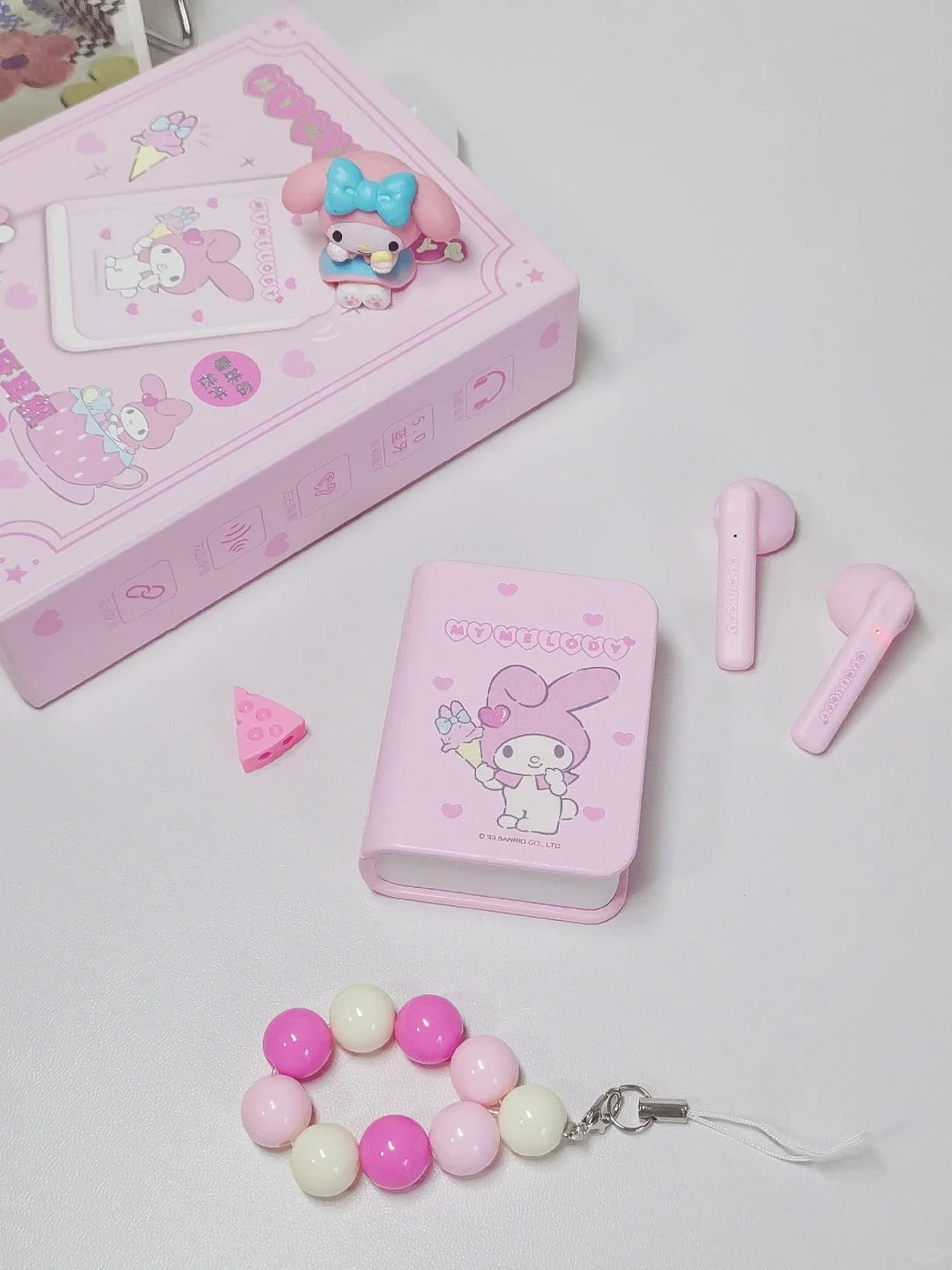 Sanrio Book Design Bluetooth Earphone