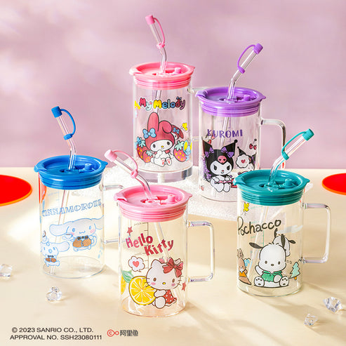 Sanrio glass cup with glass straw and lid 700ml